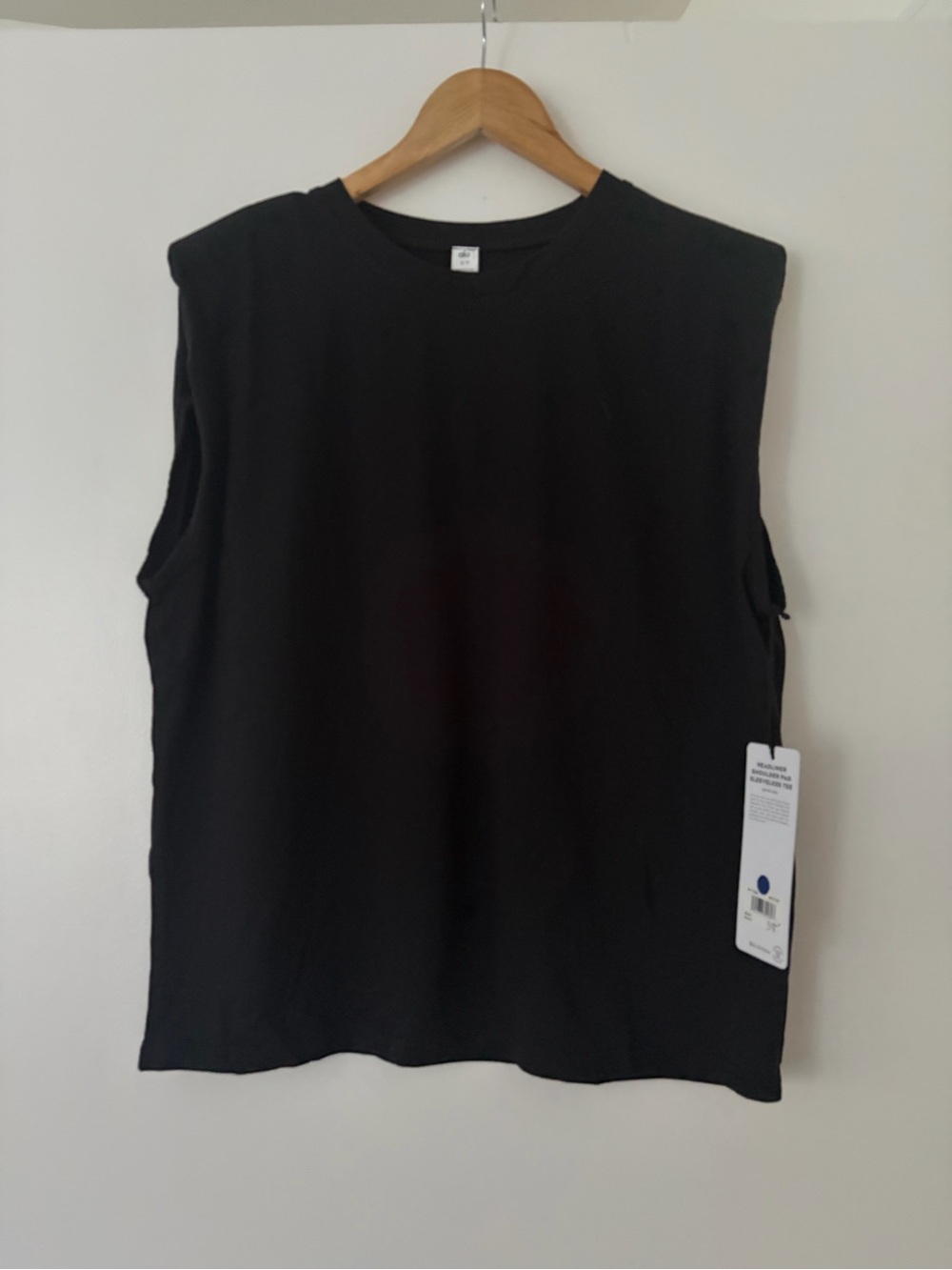 ALO Yoga Black Sleeveless Shoulder-Pad Tank Top